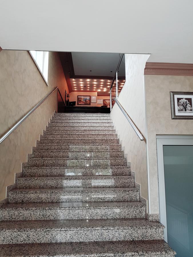 Hotel New Milenium Lukavac Exterior photo